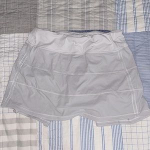 Lululemon Pace Rival Mid-Rise Skirt (Tall) - White